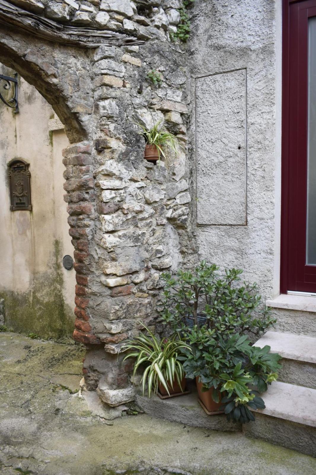 Appartamento Anna Brenzone sul Garda Buitenkant foto